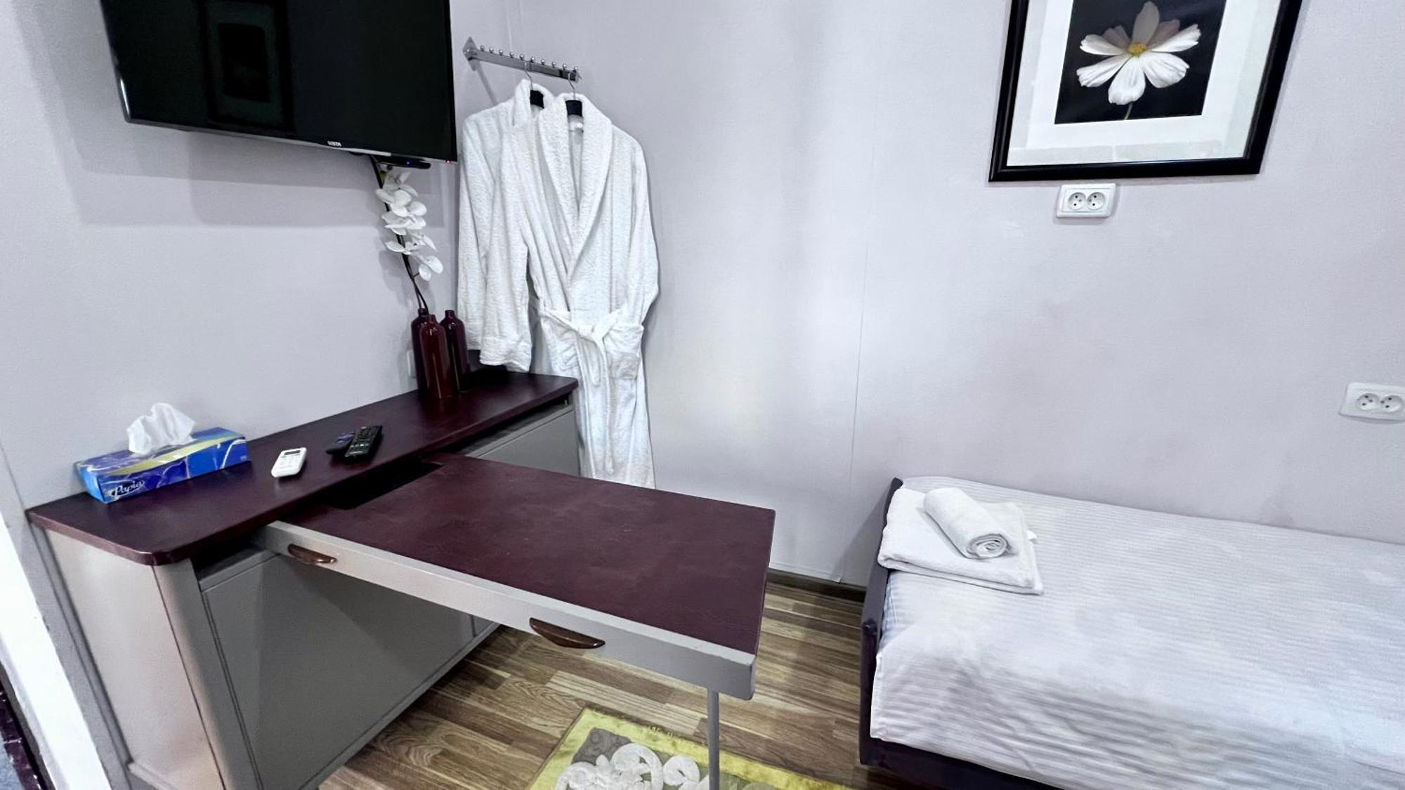 Frоdо - Cozy As A Home For 4-6 Persons タシュケント エクステリア 写真